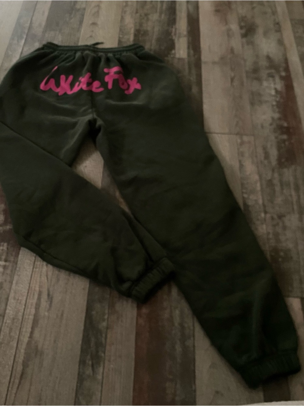 White Fox Boutique Olive Green Crewneck Sweater with Hot Pink Logo - Picture 4 of 4
